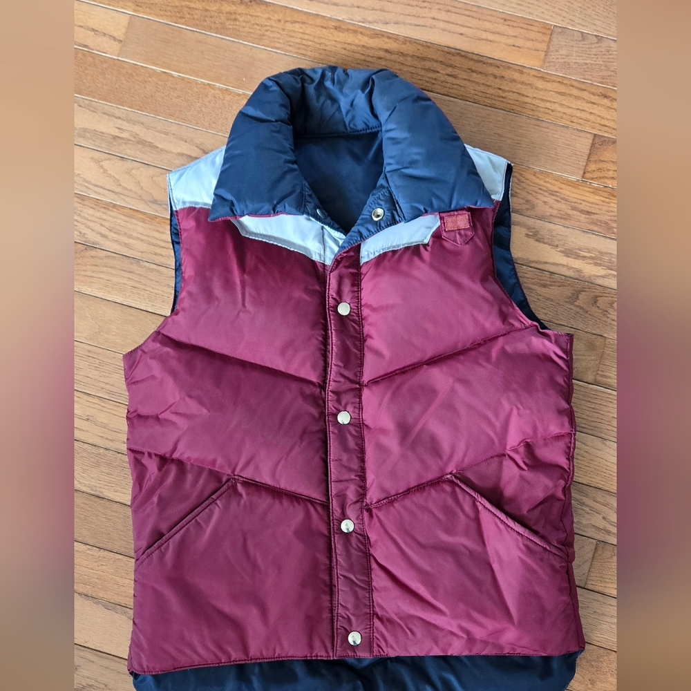 Vintage Mens 80s 90s Red Blue Puffer Vest